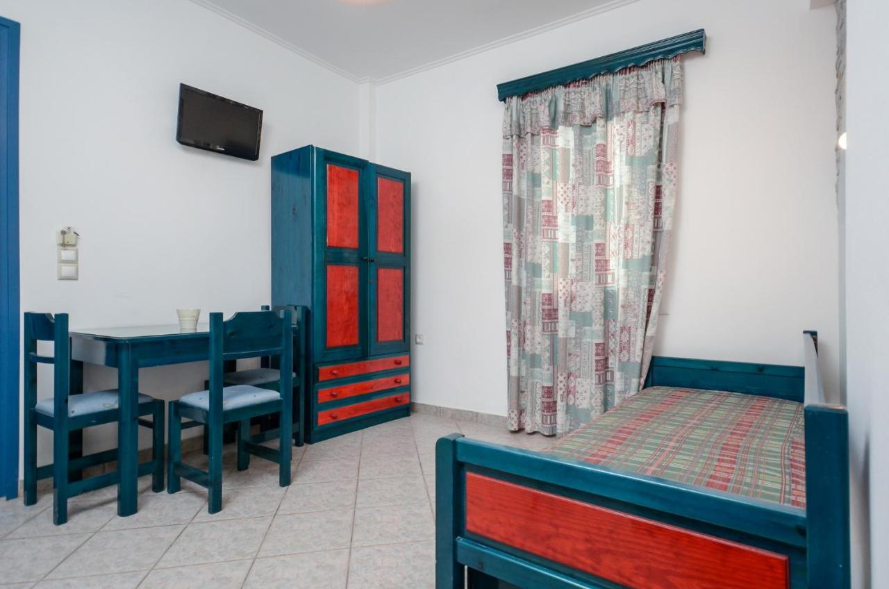 Polemis Studios & Apartments Agia Anna  Екстер'єр фото
